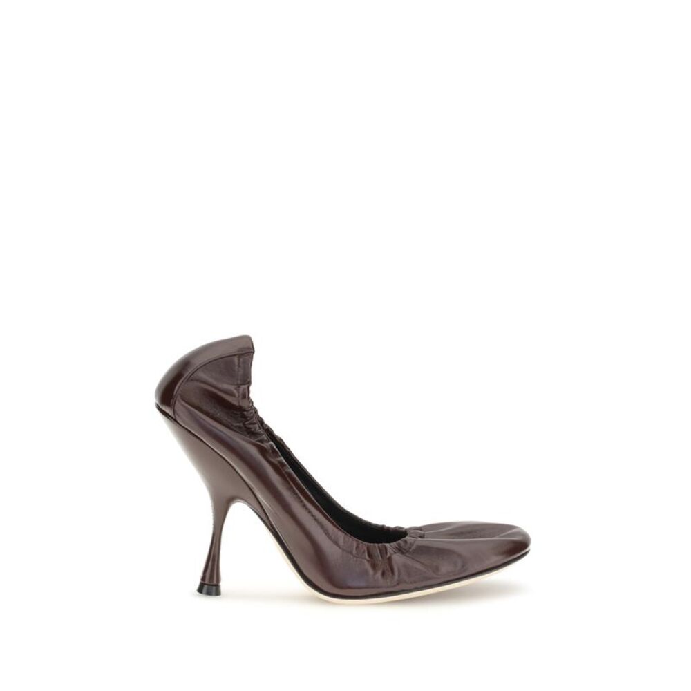 Phoebe Philo Women Pucker Leather Pumps